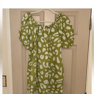 Gillia mini dress size medium
